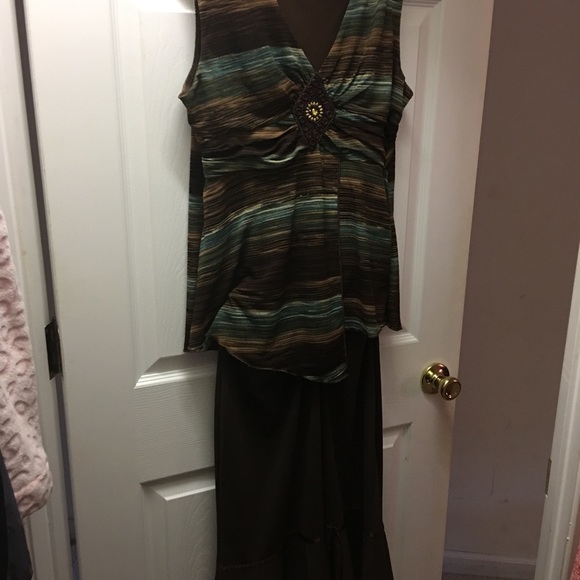 Women’s two piece skirt set - Picture 1 of 1